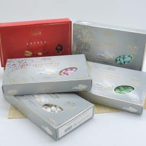 Confetti alla mandorla