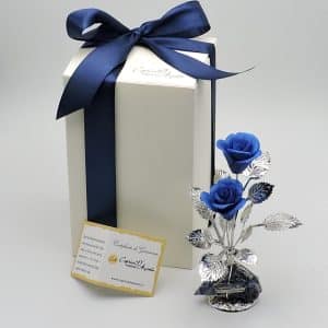 Rose blu in capodimonte e argento