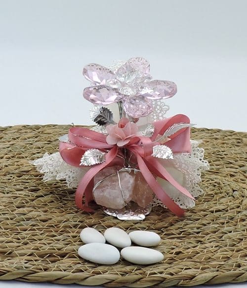 Bomboniera cresima con fiore in cristallo rosa e minerale