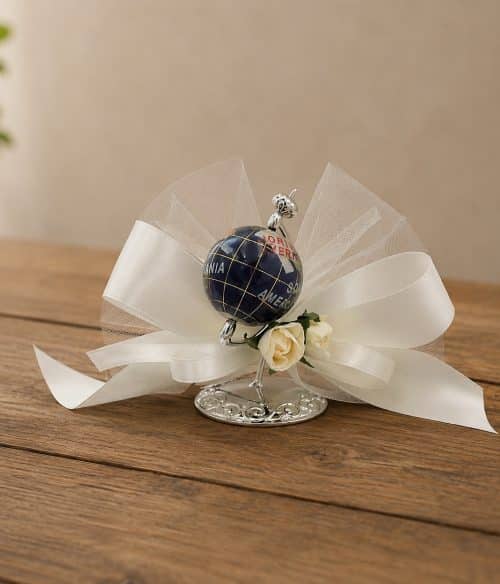 Bomboniera con mappamondo decorativo con confetti