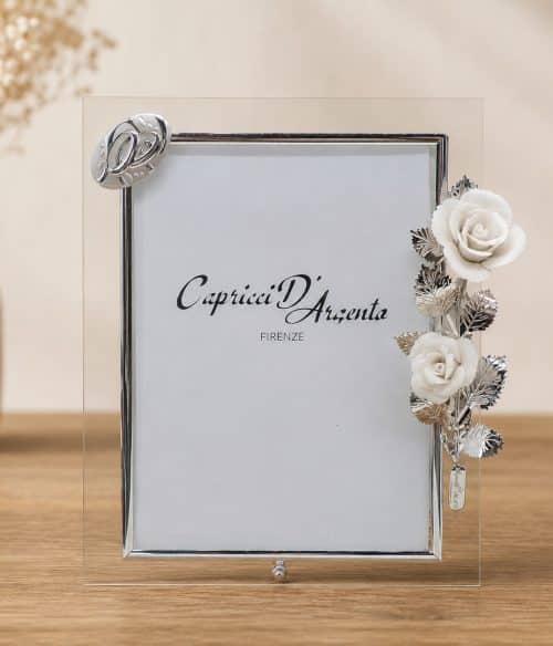 Cornice per matrimonio e anniversari con rose