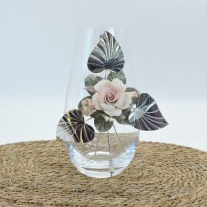 Vaso con argento e porcellana