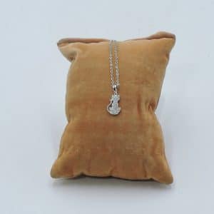 collana con gatto