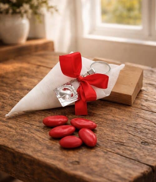 Bomboniera laurea con portachiavi tocco