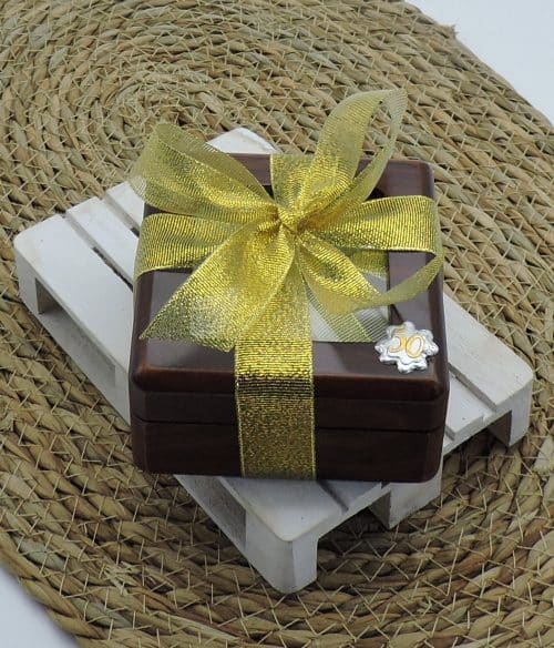Bomboniera nozze d'oro con cofanetto portagioie in legno