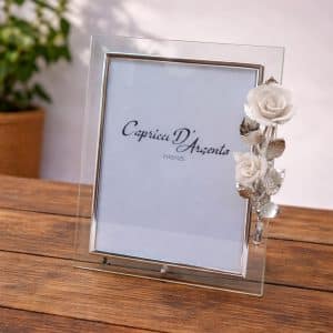 Cornice in vetro e argento