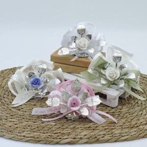 Bomboniera con rosa capodimonte e argento