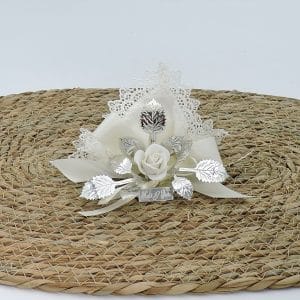 Bomboniera con rosa personalizzata