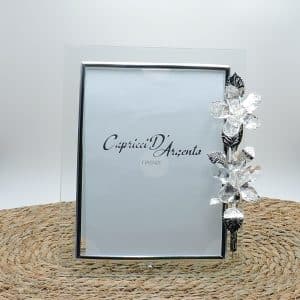 Cornice con fiori in cristallo