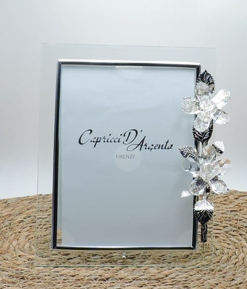 Cornice con fiori in cristallo