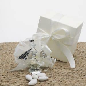 Bomboniera con veliero artigianale