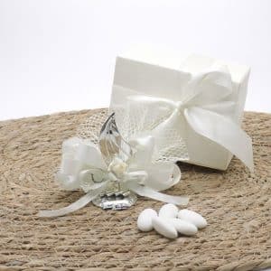 bomboniera velierio fatto a mano con scafo cristallo