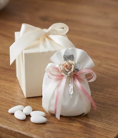 Bomboniera comunione bambina con rosa