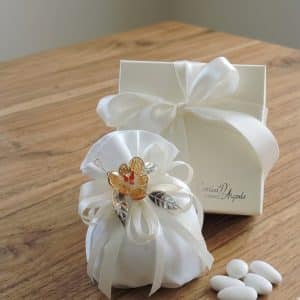 Bomboniera con orchidea in vetro e argento