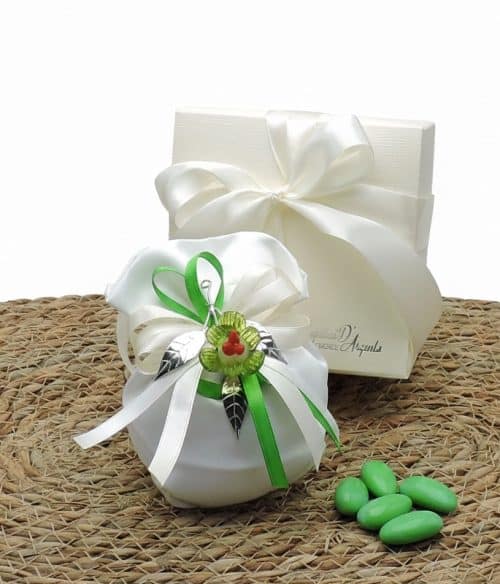 Bomboniera nozze di smeraldo con orchidea