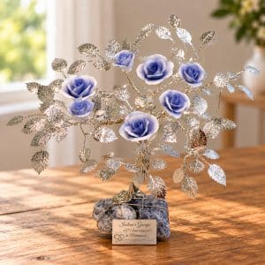 Regalo personalizzato con rose sfumate blu e albero decorativo